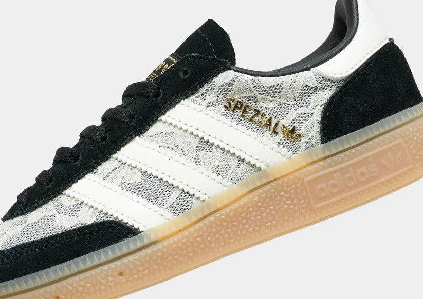 Handball Spezial - Black Lace