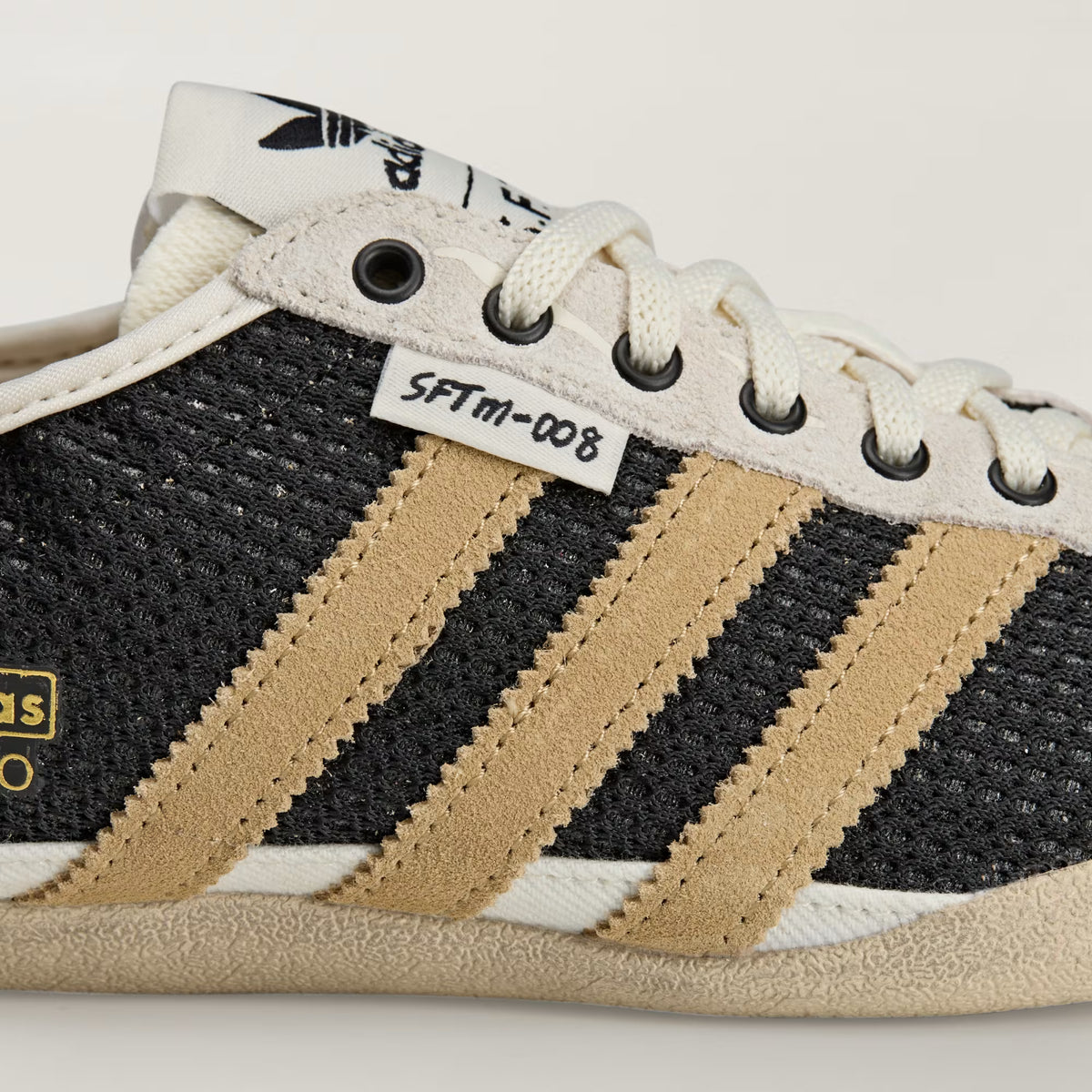 Tokyo sneakers X Song For The Mute - Black and Yellow