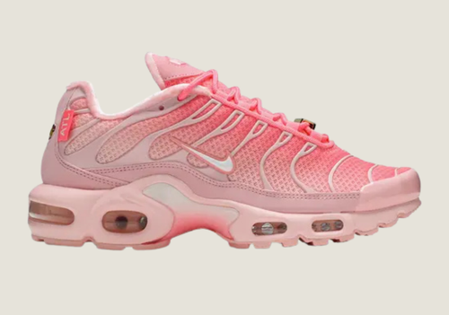 Nike Air Max Plus Triple Pink