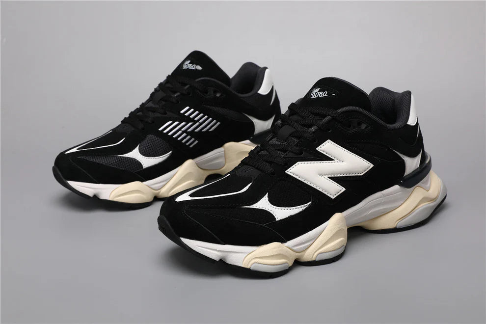 NB 9060 Black and White