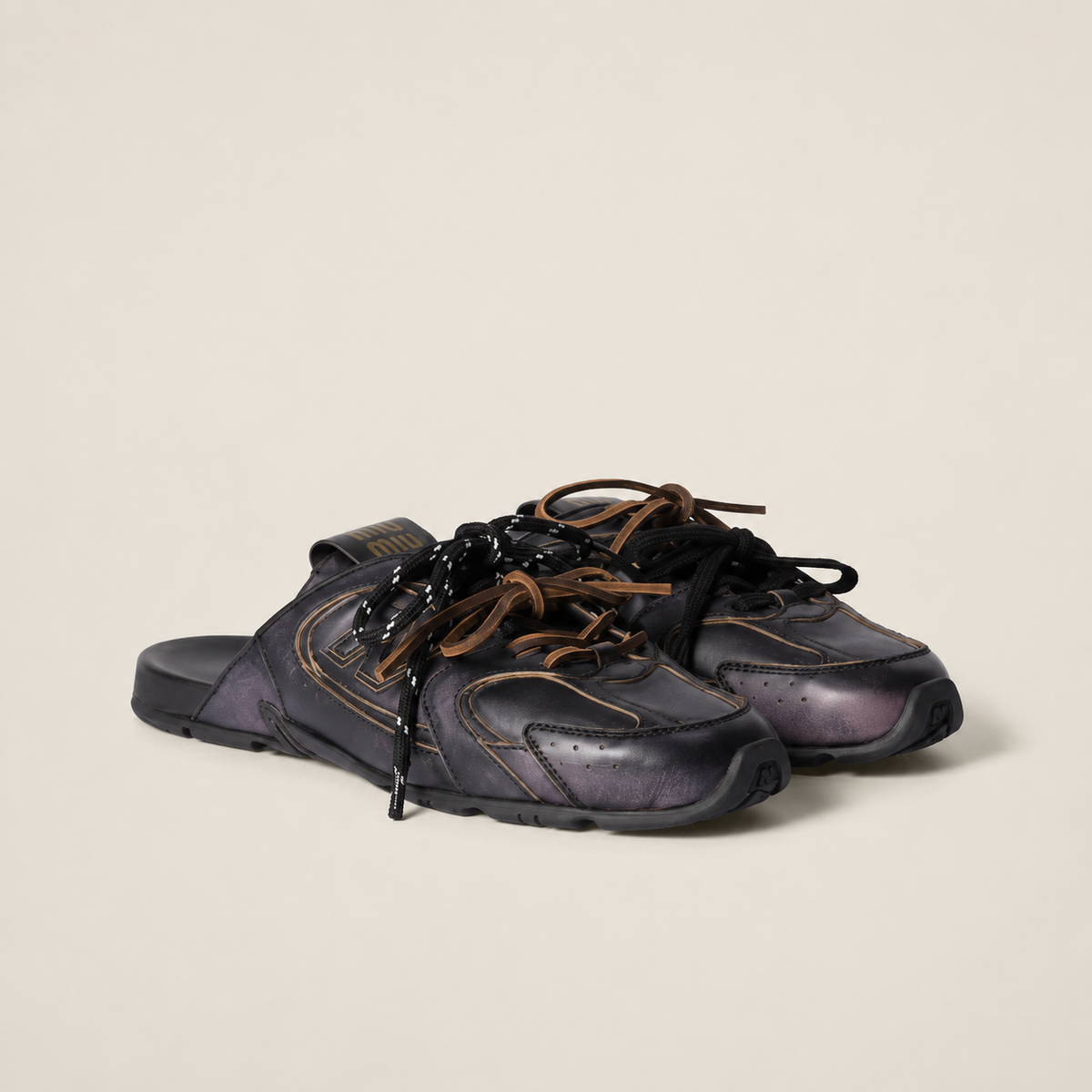 530 SL Mules – Bleached Leather & Gum Sole Black Edition