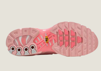 Nike Air Max Plus Triple Pink