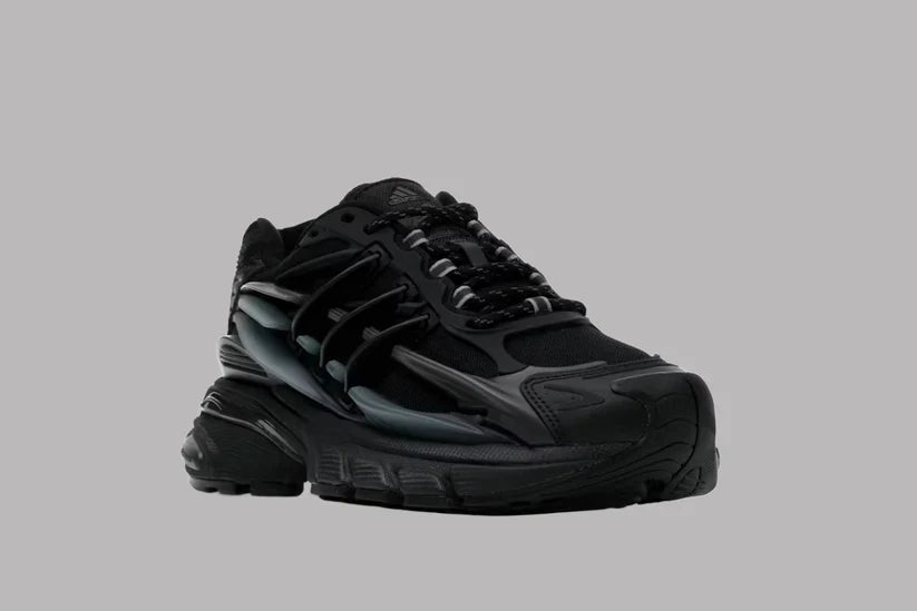 Virginia Jellyfish x Pharrell Williams – Triple Black Edition