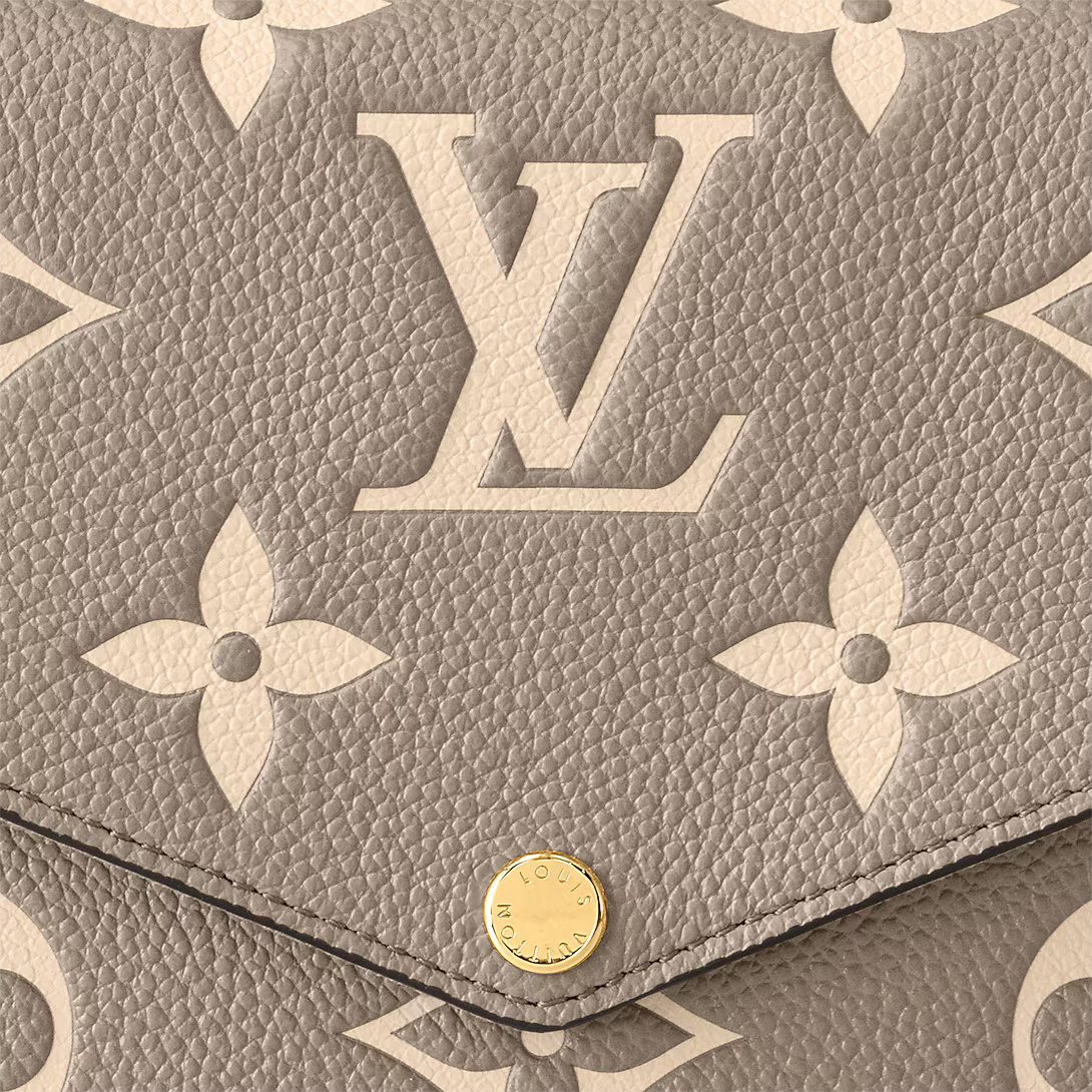 Felicie Pouch