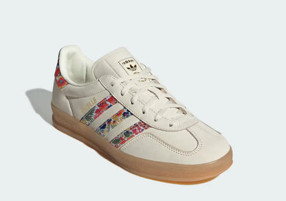 Samba OG X Libery London Edition Off White / Gold Metallic / Gum