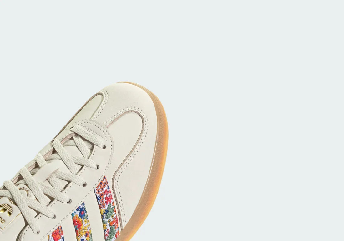 Samba OG X Libery London Edition Off White / Gold Metallic / Gum