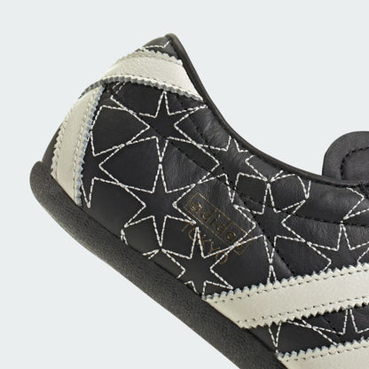 Tokyo sneakers - Black and White Stars