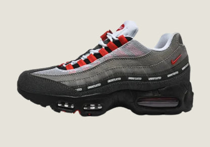 Nike X Undefeated Air Max 95 - Fire Road