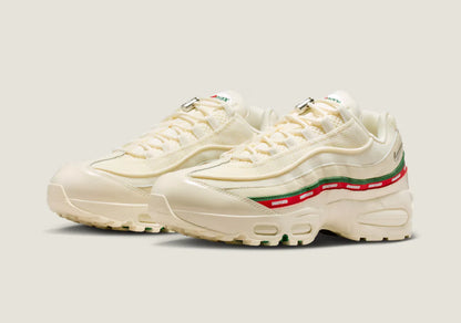 Nike X Undefeated Air Max 95 - Sail