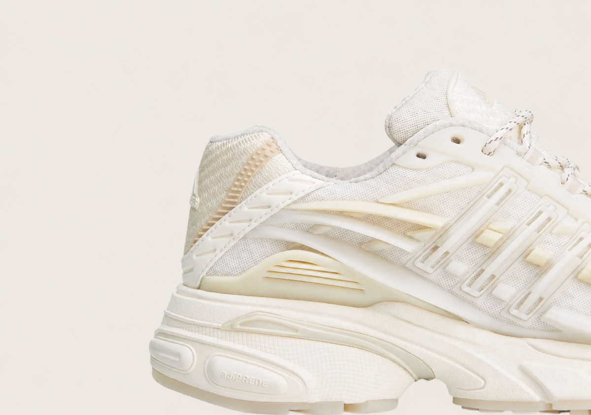 Virginia Jellyfish x Pharrell Williams – Triple White Edition